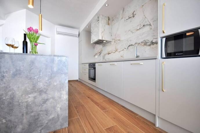 Imagen general del Hotel Villa Iva With sea View and Pool. Foto 7