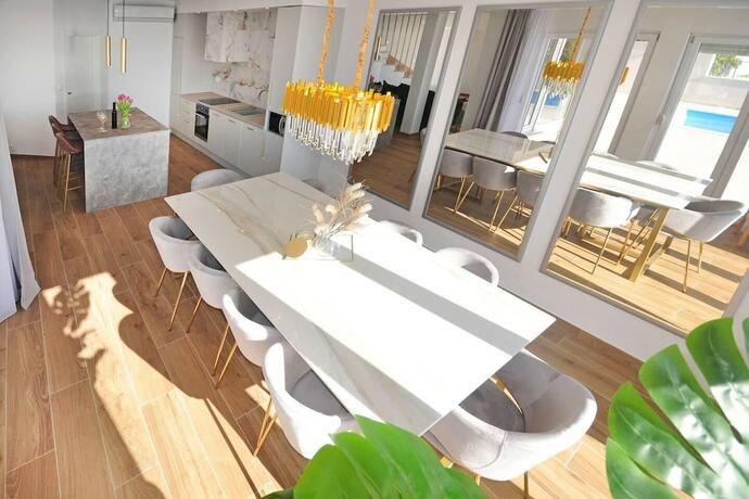 Imagen general del Hotel Villa Iva With sea View and Pool. Foto 15