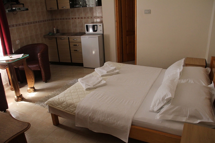 Imagen de la habitación del Hotel Villa Ivana. Foto 2