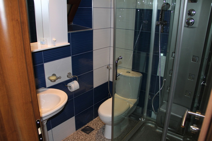 Imagen de la habitación del Hotel Villa Ivana. Foto 9