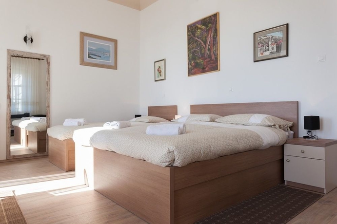 Imagen de la habitación del Hotel Villa Iveta. Foto 6