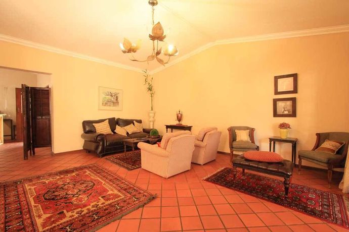 Imagen de los interiores del Hotel Villa Jana. Foto 14