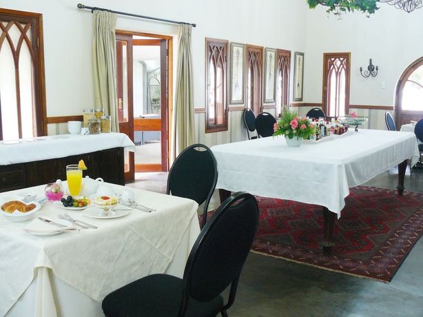 Imagen de la habitación del Hotel Villa Jana. Foto 9