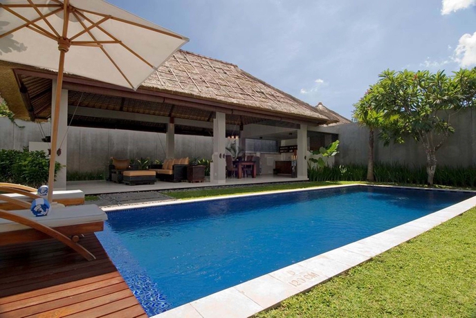 Imagen de la piscina del Hotel Villa Jerami and Spa. Foto 6