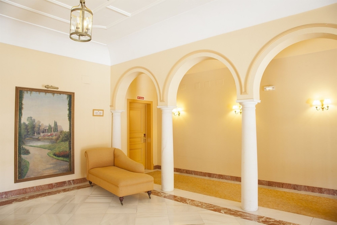 Imagen del bar/restaurante del Hotel Villa Jerez. Foto 4