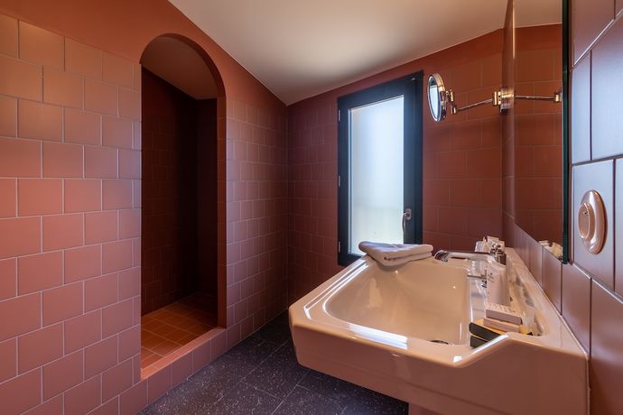 Imagen de la habitación del Hotel Villa Jos&eacute;phine, L'&Icirc;le-Rousse. Foto 16