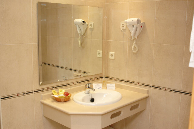 Imagen de la habitación del Hotel Villa Juanita. Foto 7