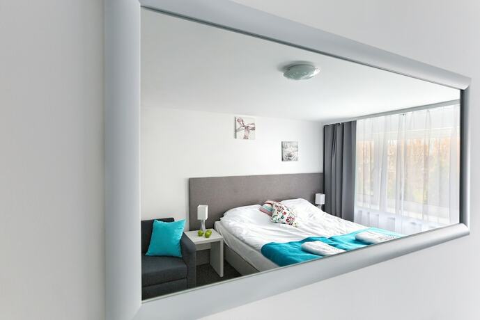 Imagen de la habitación del Hotel Villa Julia. Foto 12