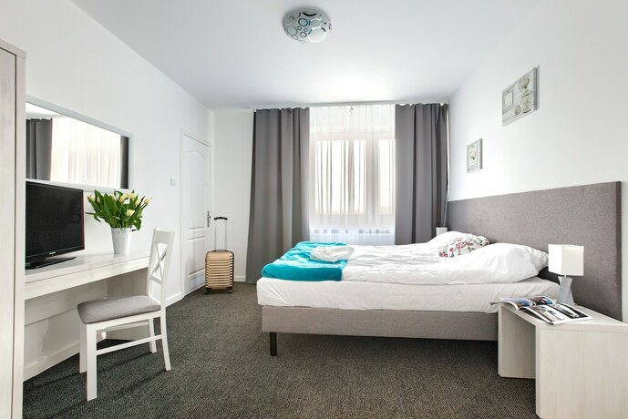 Imagen de la habitación del Hotel Villa Julia. Foto 15