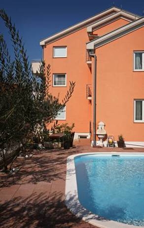 Imagen general del Hotel Villa Julian. Foto 7