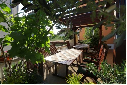 Imagen general del Hotel Villa Julian. Foto 13