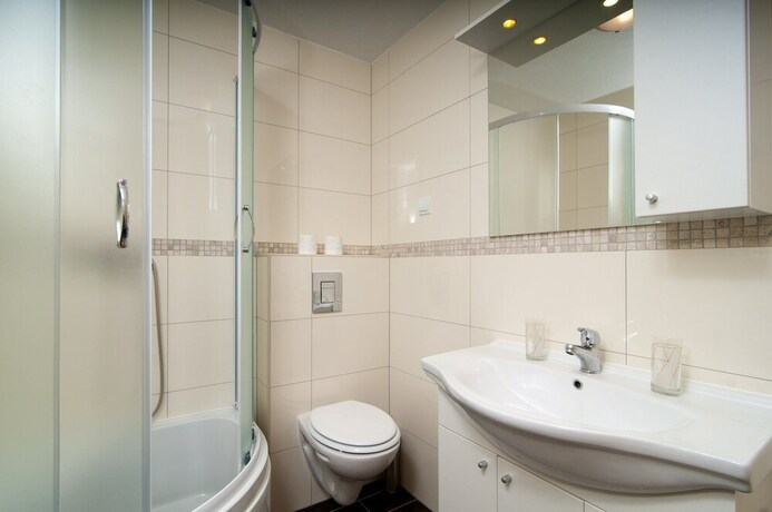 Imagen de la habitación del Hotel Villa Juraj. Foto 13