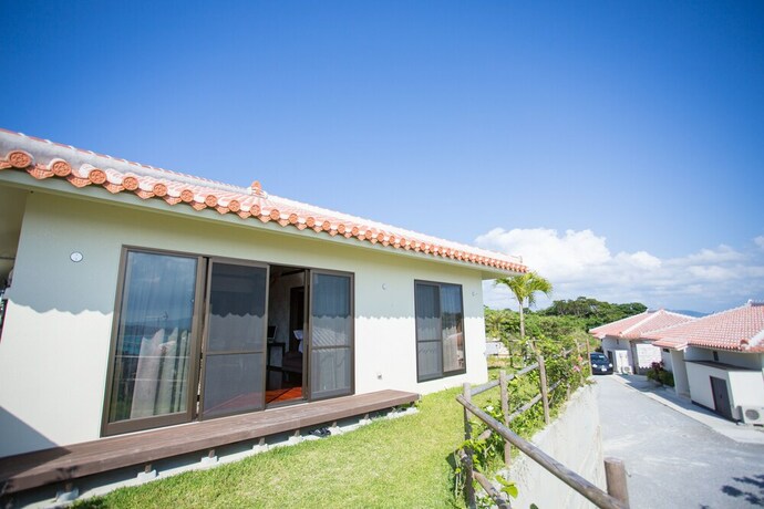 Imagen de los exteriores del Hotel Villa Kailani. Foto 9