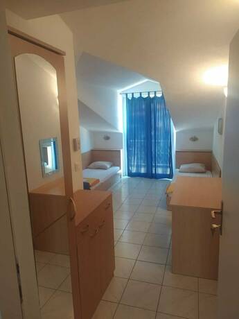 Imagen de la habitación del Hotel Villa Kairos. Foto 16