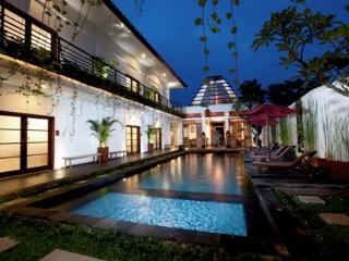 Imagen general del Hotel Villa KamarKamar Bali. Foto 4