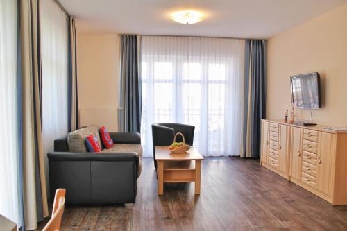 Imagen de la habitación del Hotel Villa Karina, Goehren. Foto 6