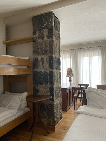 Imagen de la habitación del Hotel Villa Kars. Foto 9