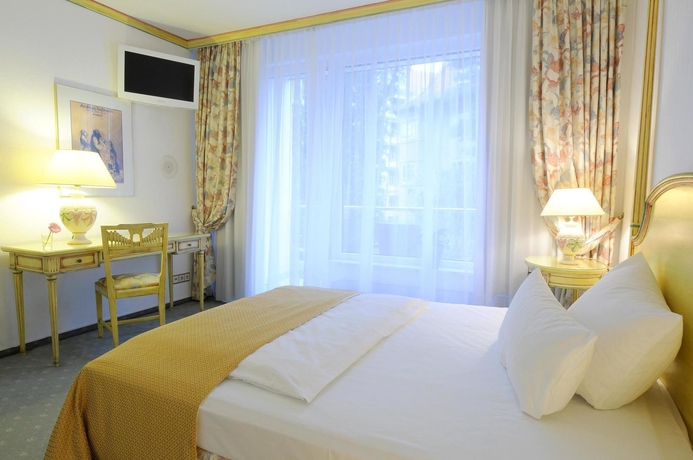 Imagen de la habitación del Hotel Villa Kastania. Foto 11