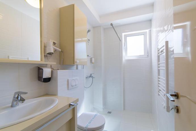 Imagen de la habitación del Hotel Villa Katarina. Foto 6