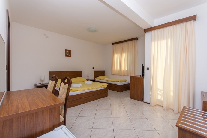 Imagen de la habitación del Hotel Villa Katarina. Foto 3