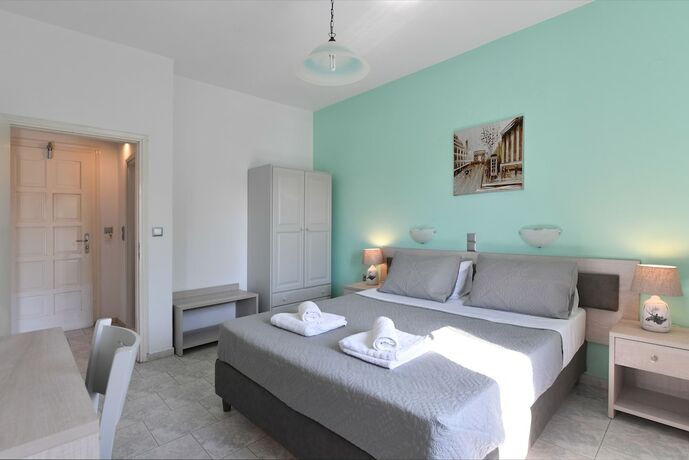 Imagen de la habitación del Hotel Villa Katerina. Foto 20