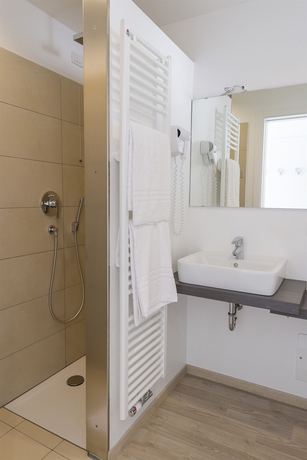 Imagen de la habitación del Hotel Villa Katy. Foto 9