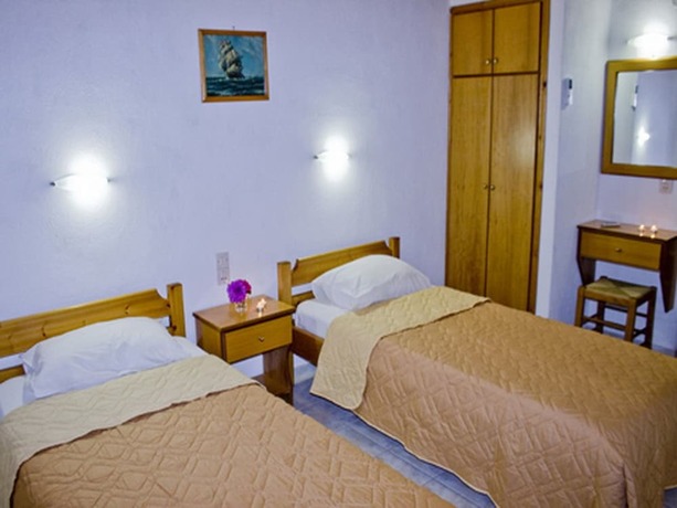 Imagen de la habitación del Hotel Villa Kavourakia, Sk&iacute;athos. Foto 18