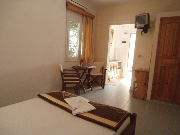 Imagen general del Hotel Villa Kavourakia, Sk&iacute;athos. Foto 8