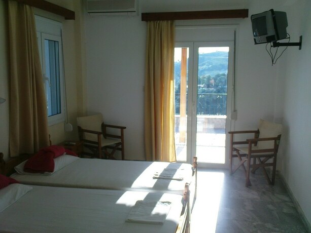 Imagen de la habitación del Hotel Villa Kavourakia, Sk&iacute;athos. Foto 19