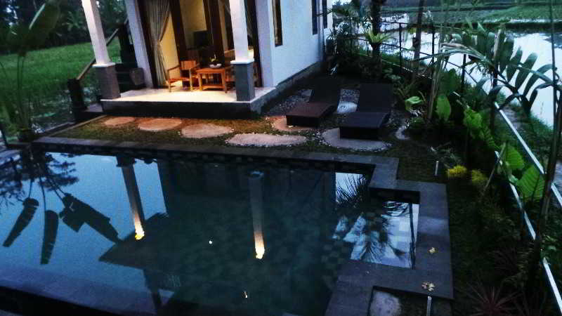Imagen de la piscina del Hotel Villa Kemuning. Foto 12
