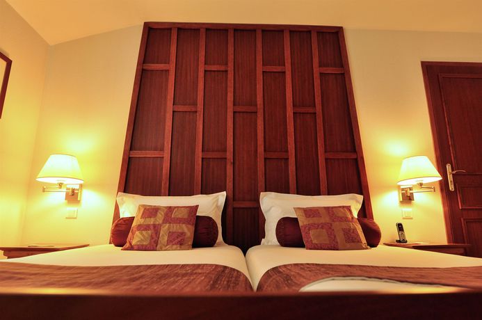 Imagen del bar/restaurante del Hotel Villa Kerasy Spa. Foto 3