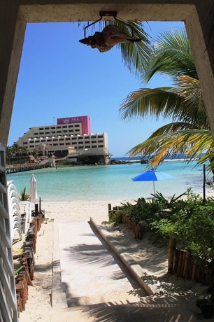 Imagen de los exteriores del Hotel Villa Kiin. Foto 8