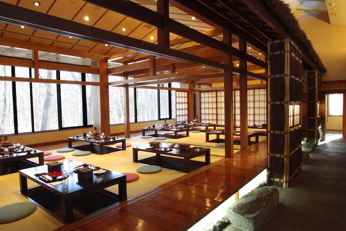 Imagen del bar/restaurante del Hotel Villa Kitakaruizawa L Wing. Foto 3