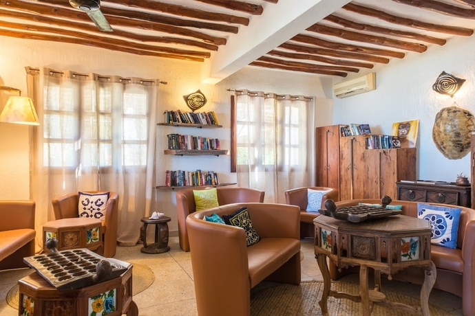 Imagen de los interiores del Hotel Villa Kiva. Foto 18