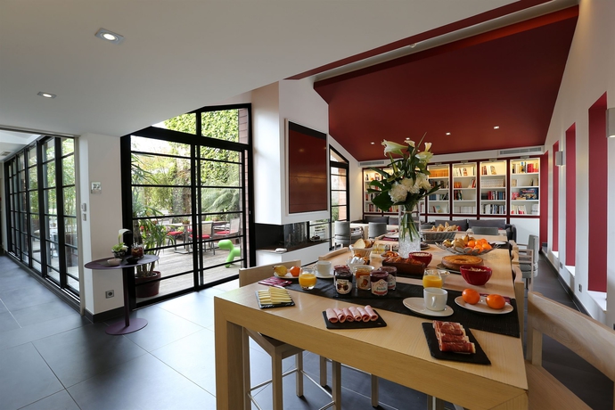 Imagen del bar/restaurante del Hotel Villa Koegui Biarritz. Foto 3