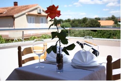 Imagen general del Hotel Villa Korina. Foto 4