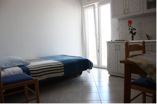 Imagen general del Hotel Villa Korina. Foto 5