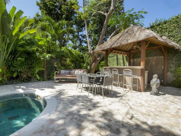 Imagen de los exteriores del Hotel Villa Koyama. Foto 7