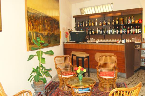 Imagen general del Hotel Villa La Brise. Foto 3