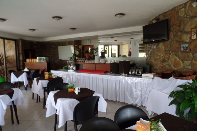 Imagen del bar/restaurante del Hotel Villa La Font Apart and Spa. Foto 9