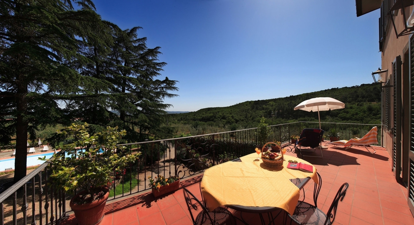 Imagen de los exteriores del Hotel Villa La Grotta. Foto 14