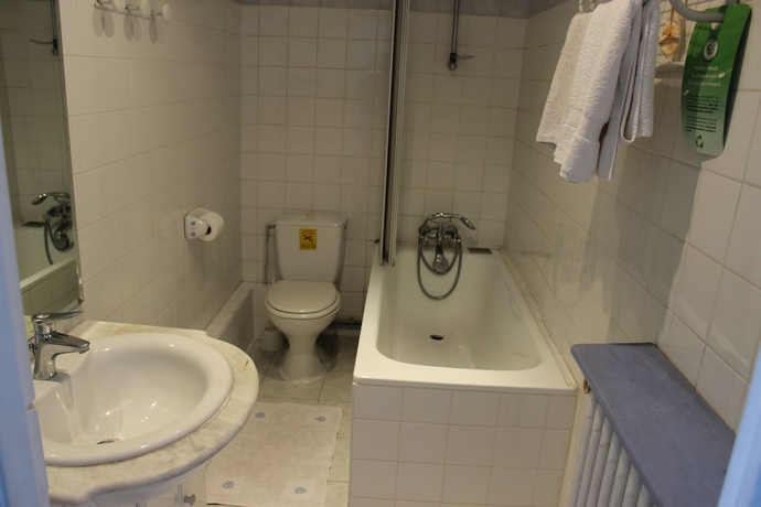 Imagen de la habitación del Hotel Villa La Malouine. Foto 16