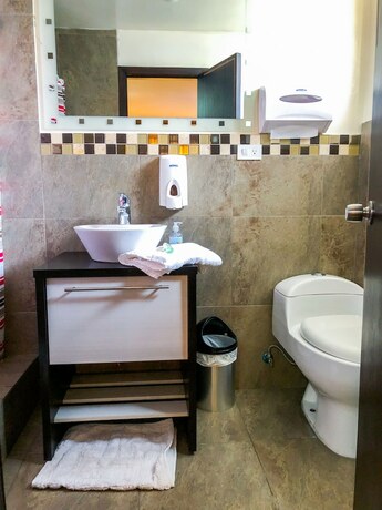 Imagen general del Hotel Villa Lafayette. Foto 7