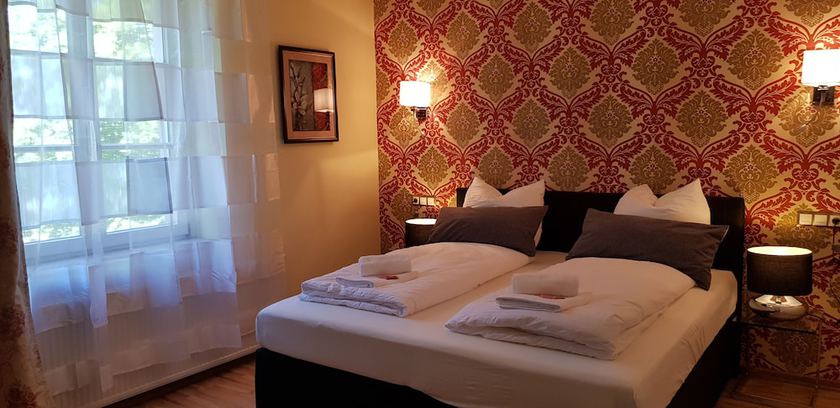 Imagen de la habitación del Hotel Villa Lalee. Foto 9