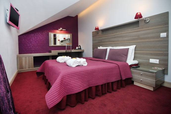 Imagen de la habitación del Hotel Villa Lana. Foto 11