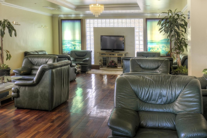 Imagen de los interiores del Hotel Villa Laredo. Foto 14