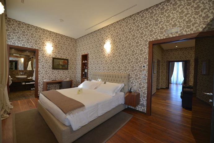 Imagen general del Hotel Villa Lario Resort Mandello. Foto 2