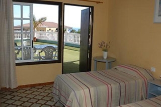 Imagen de la habitación del Hotel Villa Las Flores. Foto 8