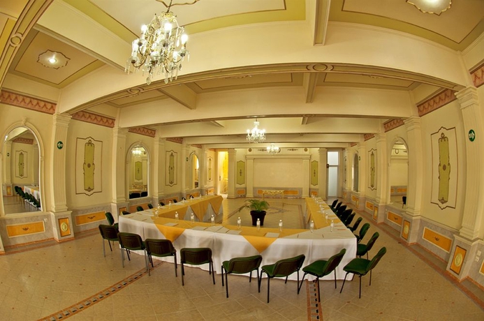 Imagen de los interiores del Hotel Villa Las Margaritas Plaza Cristal. Foto 15