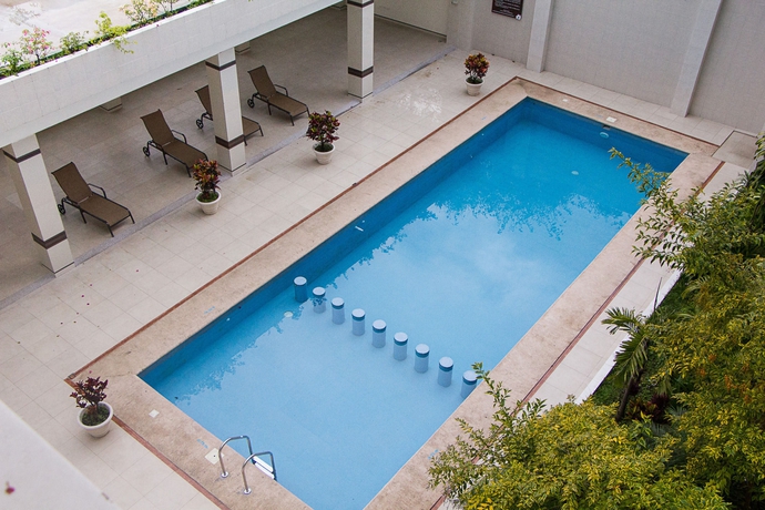 Imagen de la piscina del Hotel Villa Las Margaritas Sucursal Caxa. Foto 14